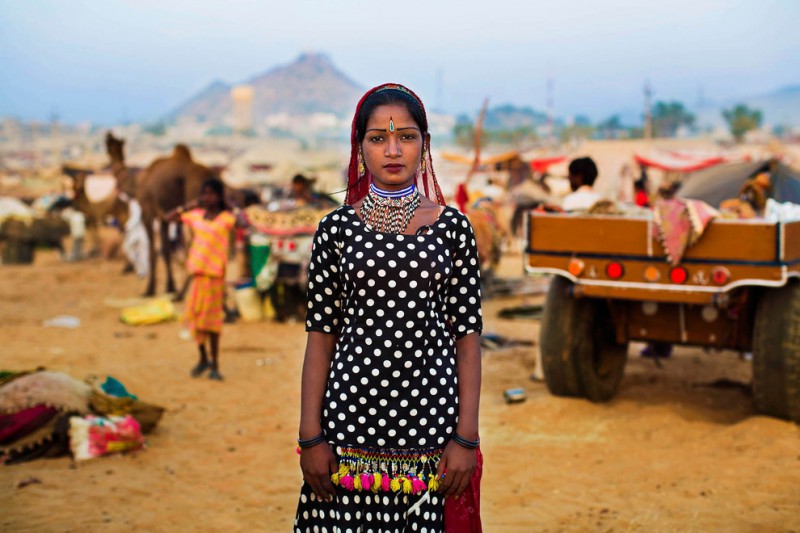 “Kalbelia-woman-at-the-Pushkar-Camel-Fair_-Until-recently-the-Kalbelias-were-known-for-catching-snakes-and-trading-venom_-Their-famous-dance-replicates-the-movements-of-a-serpent_
