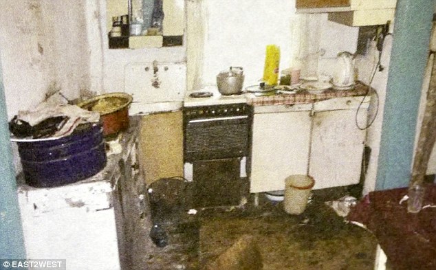 399445B600000578-3858762-Pictured_is_the_squalid_kitchen_where_the_men_cooked_their_victi-a-41_1477046719009