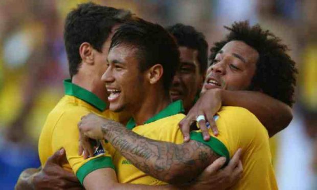 Футболдан ӘЧ: Бразилия құрамасы 1/8 финалда Мексиканы ойсырата ұтты