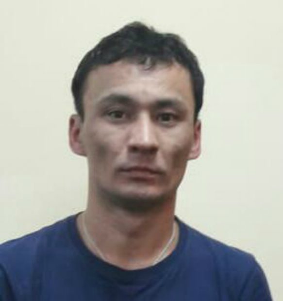 Астанада ер адам несие алған әйелді аңдып жүріп, ақшасын тонып кеткен