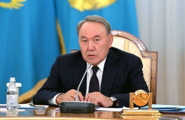 Ауыр қайғы: Нұрсұлтан Назарбаев 5 баласынан айырылған отбасыға көңіл айтты